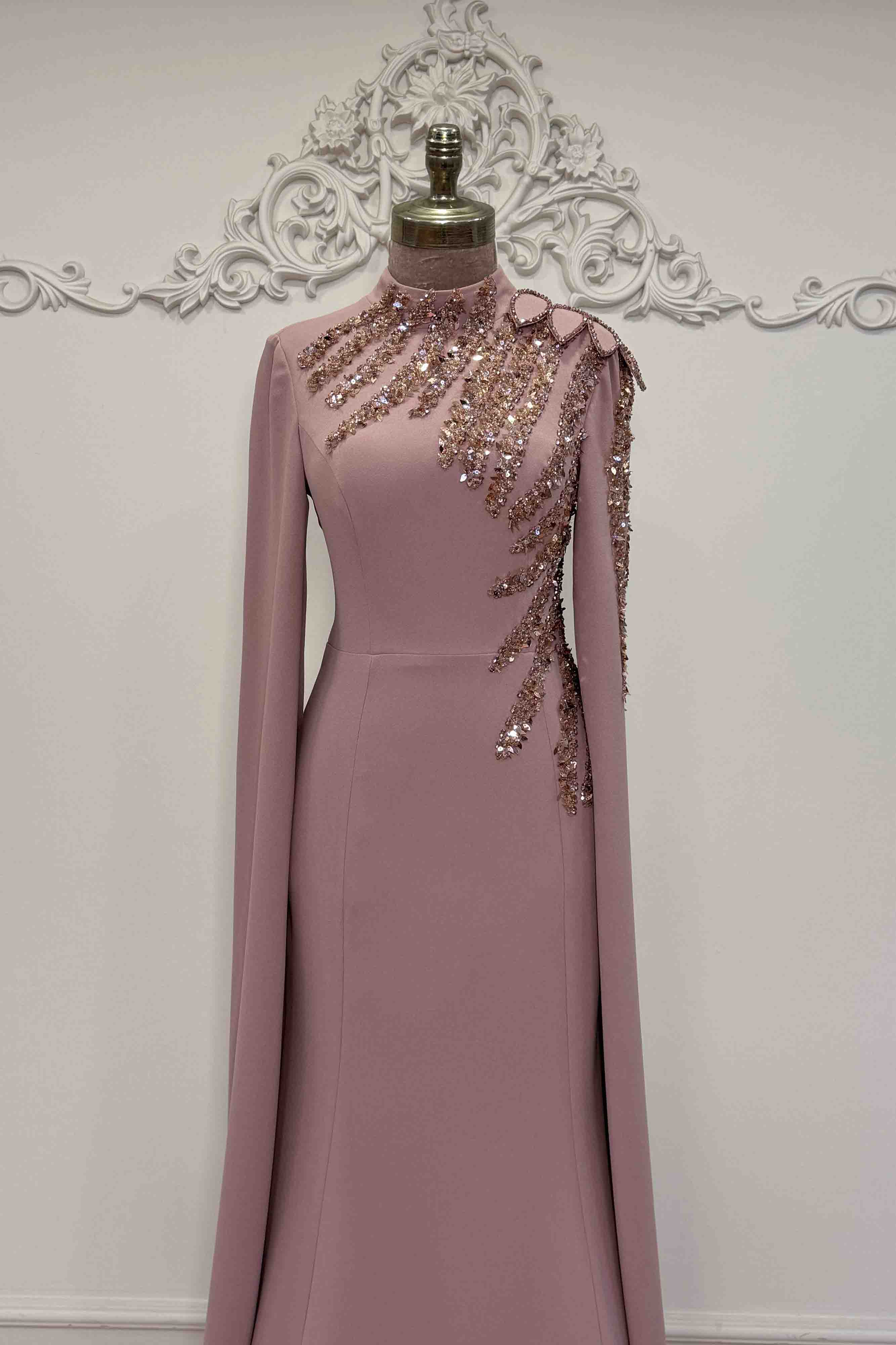 Salkım Abiye Mürdüm Nakış Detaylı